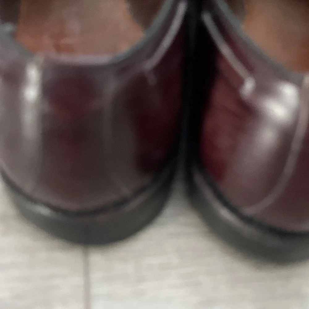 Allen Edmonds Horween  Grayson Tassel Loafers‎ 9B Burgundy USA